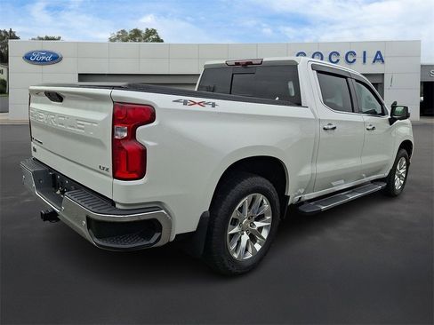 Used 2020 Chevrolet Silverado 1500 LTZ w/ LTZ Premium Package image 4