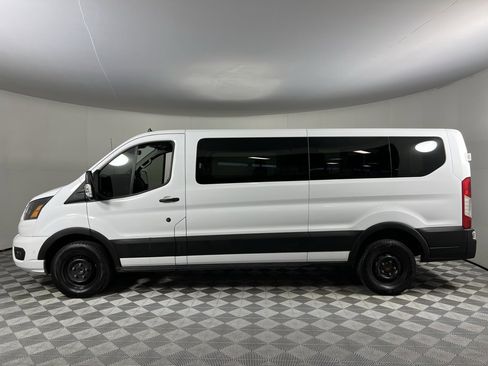 Used 2023 Ford Transit 350 XLT image 10