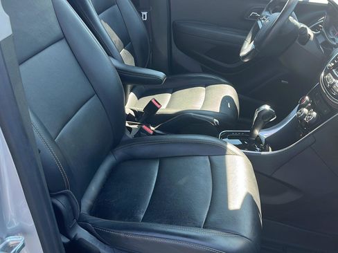 Used 2019 Chevrolet Trax Premier image 28