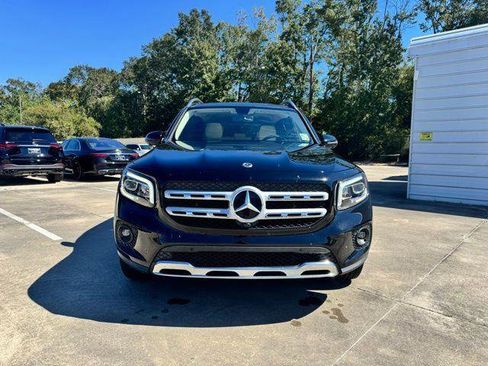 Certified 2022 Mercedes-Benz GLB 250 image 2