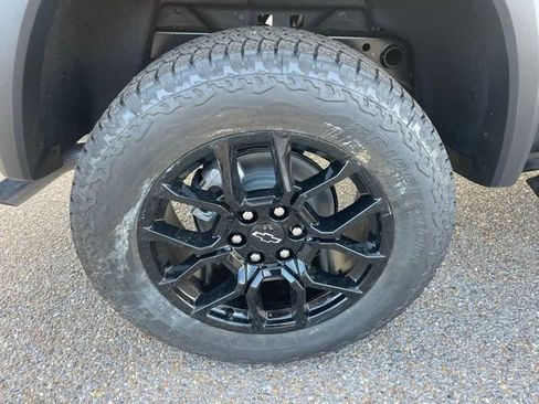 New 2026 Chevrolet Colorado Trail Boss AWD/4WD image 8