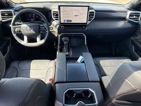 Used 2025 Toyota Tundra Platinum AWD/4WD image 15