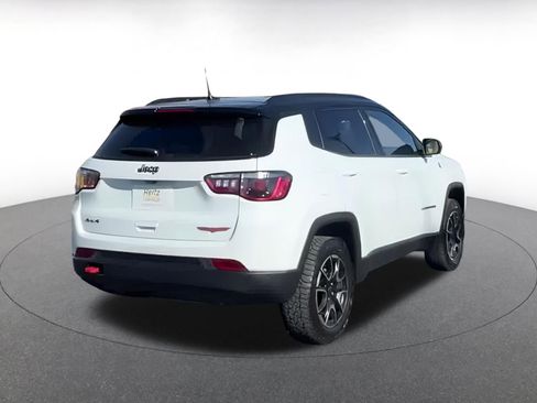 Used 2025 Jeep Compass Trailhawk image 9