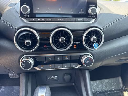 Used 2022 Nissan Sentra SV FWD image 38