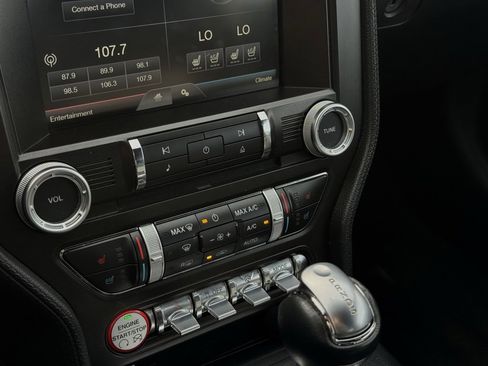 Used 2015 Ford Mustang Premium image 31