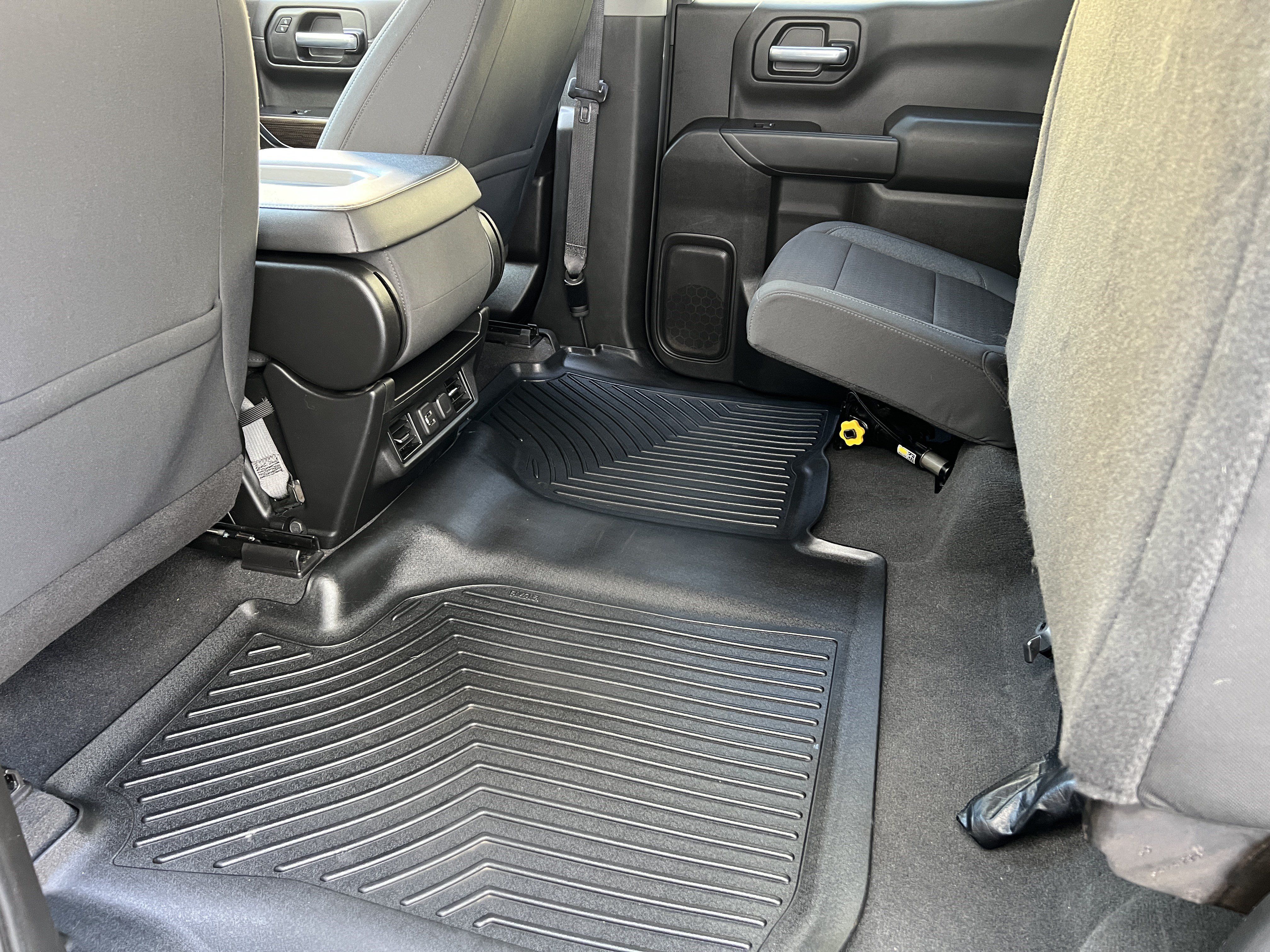 Used 2020 Chevrolet Silverado 1500 LT w/ All-Star Edition AWD/4WD image 16