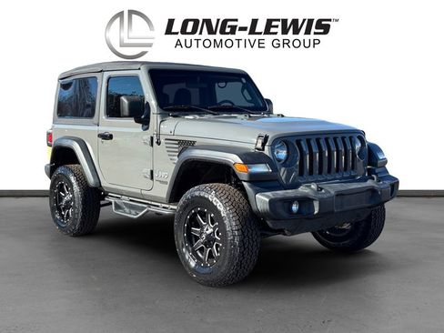 Used 2021 Jeep Wrangler Sport image 10