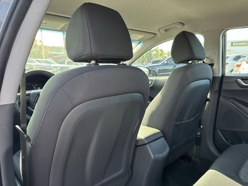 Used 2019 Hyundai Ioniq Plug-In Hybrid image 17