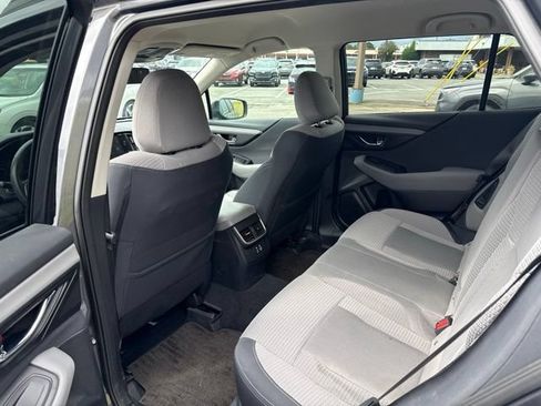 Used 2024 Subaru Outback Premium AWD/4WD image 15