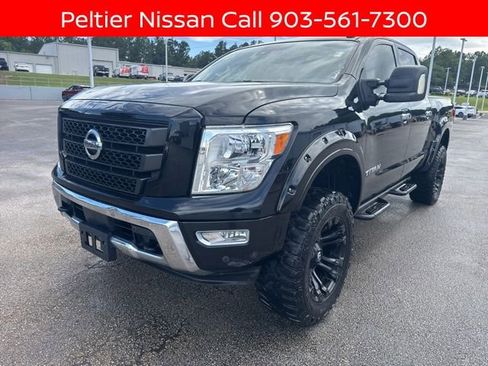 Certified 2021 Nissan Titan SV w/ SV Convenience Package AWD/4WD image 7