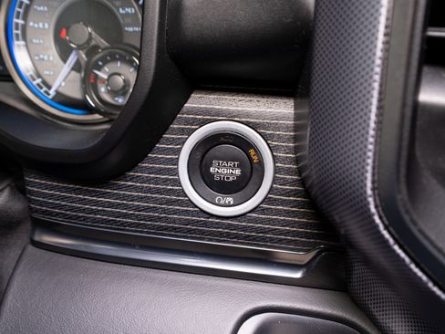 Used 2020 RAM 1500 Limited image 29