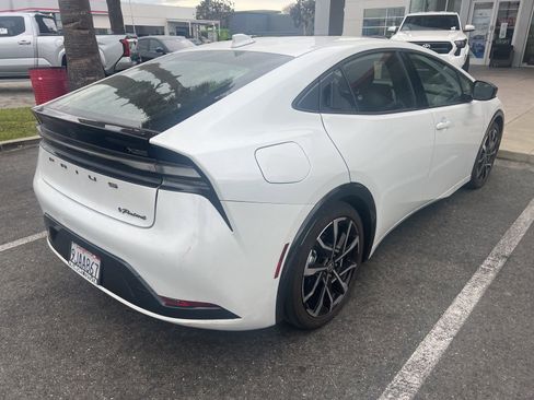 Used 2023 Toyota Prius Prime image 4