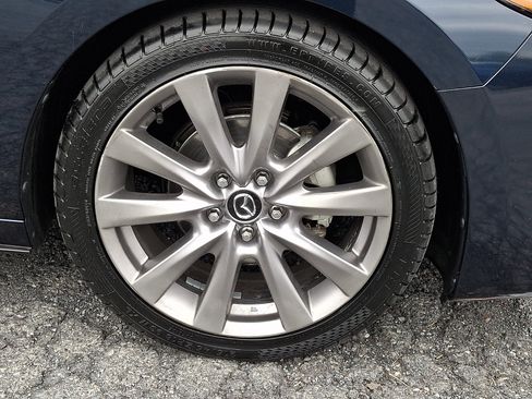 Used 2019 MAZDA MAZDA3 Sedan w/ Premium Package FWD image 8