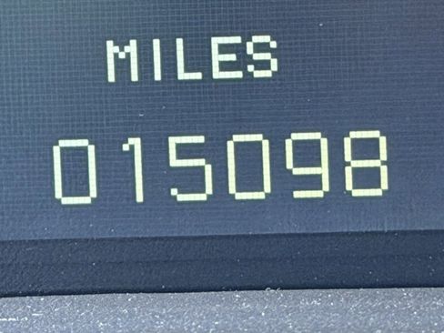 Used 2005 Maybach 62 image 16