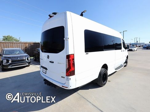 Used 2023 Mercedes-Benz Sprinter 3500 image 6