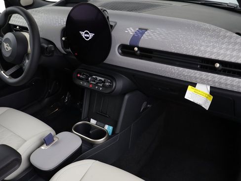 New 2026 MINI Cooper S image 19