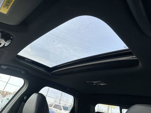 Used 2025 Hyundai Santa Cruz Limited image 18