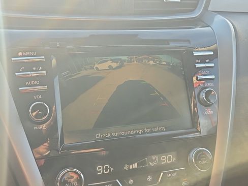 Used 2020 Nissan Murano S w/ Technology Package image 17