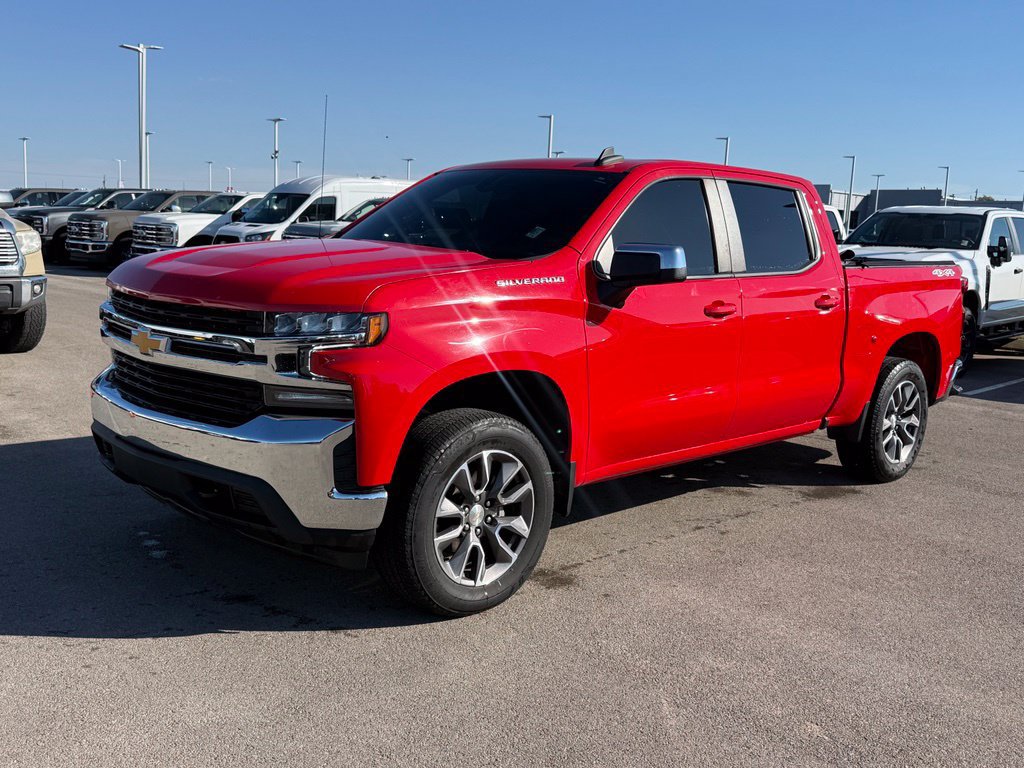 Used 2022 Chevrolet Silverado 1500 LT AWD/4WD image 19