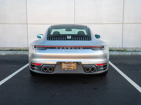 Used 2017 Porsche 911 Carrera image 7