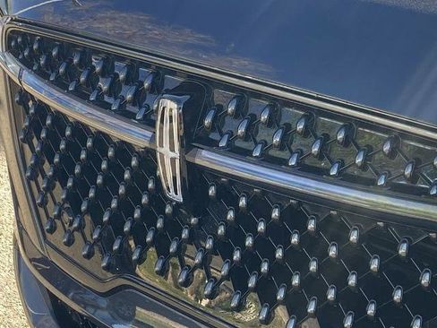 Used 2024 Lincoln Nautilus Black Label w/ Jet Appearance Package (87T) image 27