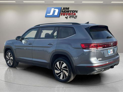Used 2024 Volkswagen Atlas SE image 7