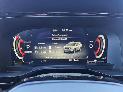 New 2026 Nissan Pathfinder SL w/ SL Premium Package FWD image 12