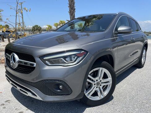 Used 2021 Mercedes-Benz GLA 250 w/ Premium Package image 29