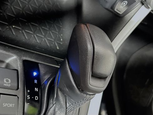 Used 2023 Toyota RAV4 XLE w/ Convenience Package FWD image 24