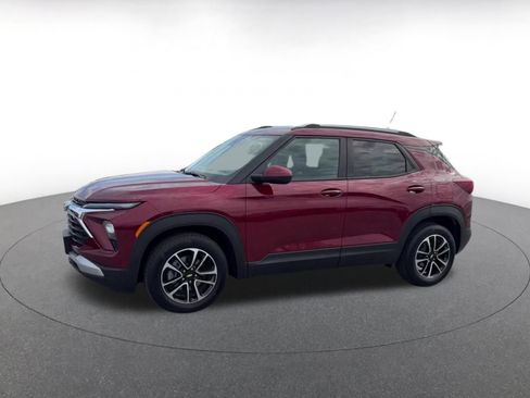 Used 2025 Chevrolet TrailBlazer LT image 7