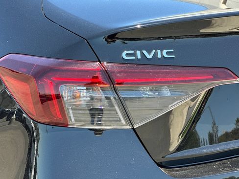 Used 2025 Honda Civic LX image 25