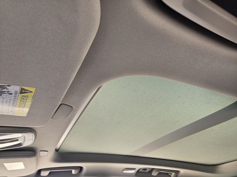 Certified 2025 Volvo XC90 B5 Core w/ Climate Package image 34