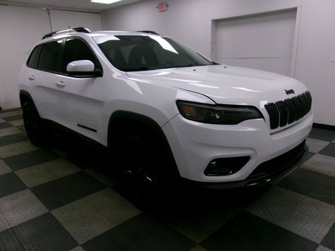 Used 2020 Jeep Cherokee Latitude Plus AWD/4WD image 14