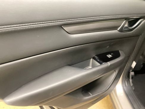 Certified 2025 MAZDA CX-5 AWD 2.5 S w/ Preferred Package image 17
