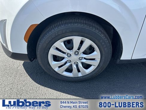 Used 2023 Kia Soul LX FWD image 10