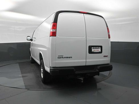 New 2026 GMC Savana 3500 Extended w/ Driver Convenience Package RWD image 5