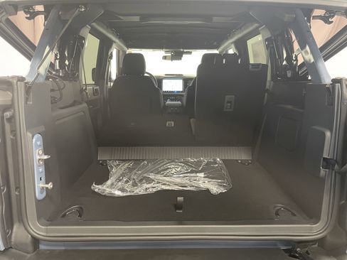 New 2025 Ford Bronco Big Bend image 23