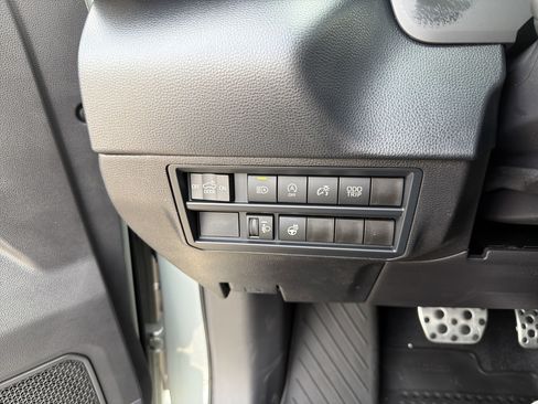 New 2026 Toyota Tundra SR5 AWD/4WD image 32