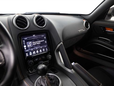 Used 2014 SRT Viper GTS RWD image 32