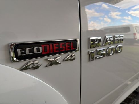 Used 2017 RAM 1500 Laramie w/ Convenience Group image 43