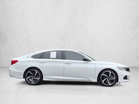 Used 2022 Honda Accord Sport Special Edition image 4