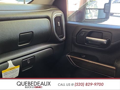 Used 2020 Chevrolet Silverado 2500 LT w/ Advanced Trailering Package AWD/4WD image 21
