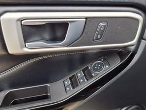 Used 2022 Ford Explorer ST AWD/4WD image 20