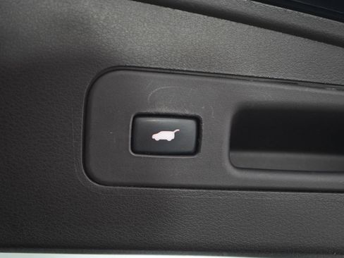 Used 2017 Acura MDX SH-AWD w/ Advance Package image 12