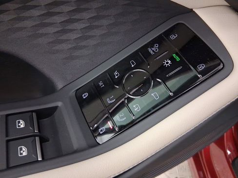 New 2026 Audi A6 Premium Plus AWD/4WD image 12