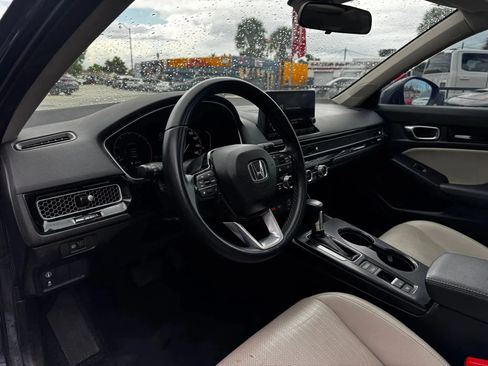 Used 2024 Honda Civic EX-L image 14