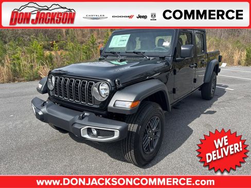 New 2026 Jeep Gladiator Sport image 1