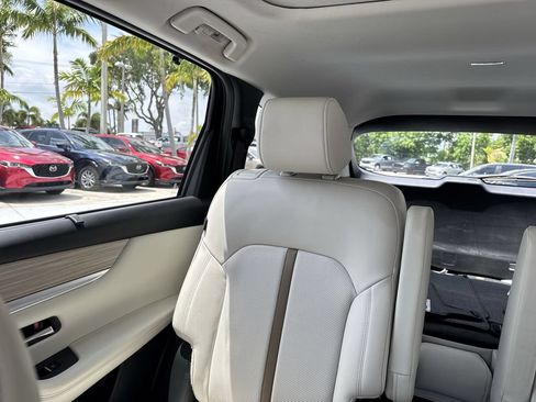 Used 2024 MAZDA CX-90 3.3 Turbo w/ Premium Plus Pkg AWD/4WD image 17