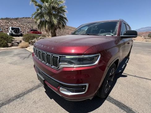 Used 2024 Jeep Wagoneer Series III AWD/4WD image 1
