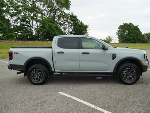Used 2024 Ford Ranger XLT image 12